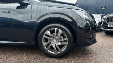 Peugeot 208 1.2 PureTech Active Premium + 5dr Petrol Hatchback